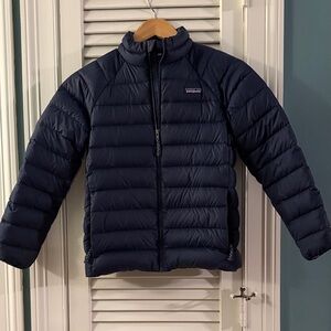 Boys Patagonia Down Sweater Jacket EUC Boys Size M